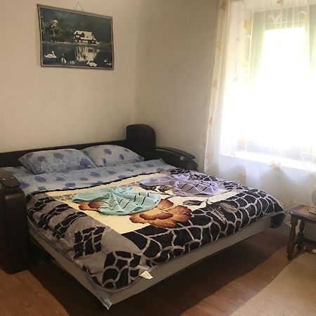 Guest House Ulaj Vuthaj Zewnętrze zdjęcie