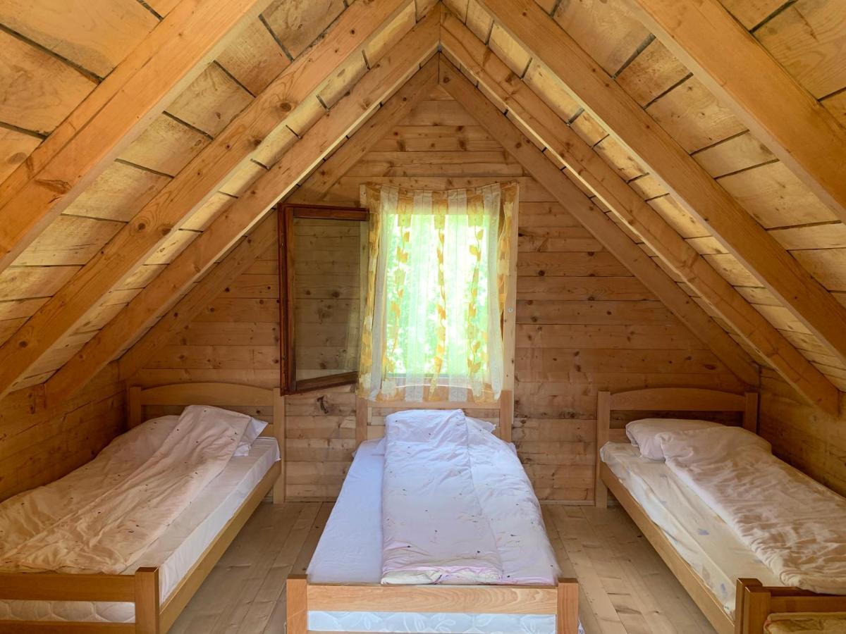 Guest House Ulaj Vuthaj Zewnętrze zdjęcie